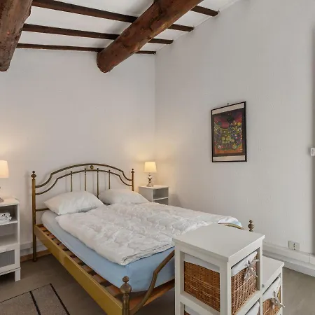 1 Bedroom Home For 4 Agde