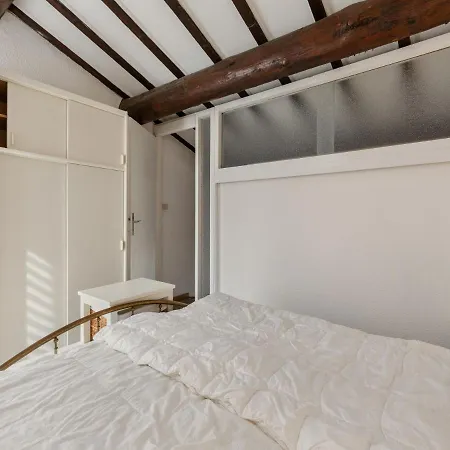 Σπίτι διακοπών 1 Bedroom Home For 4